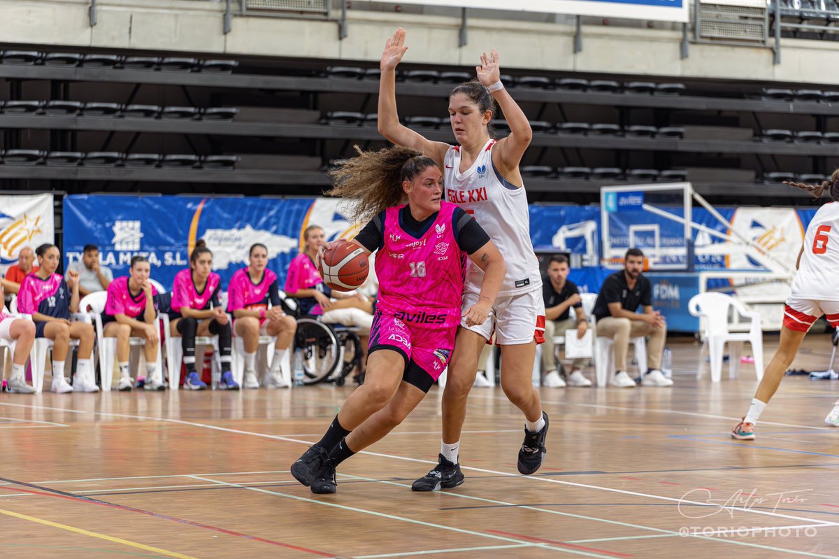 🏀🔥

📸 <a href="/TorioPhoto/">ToríoPhoto</a>