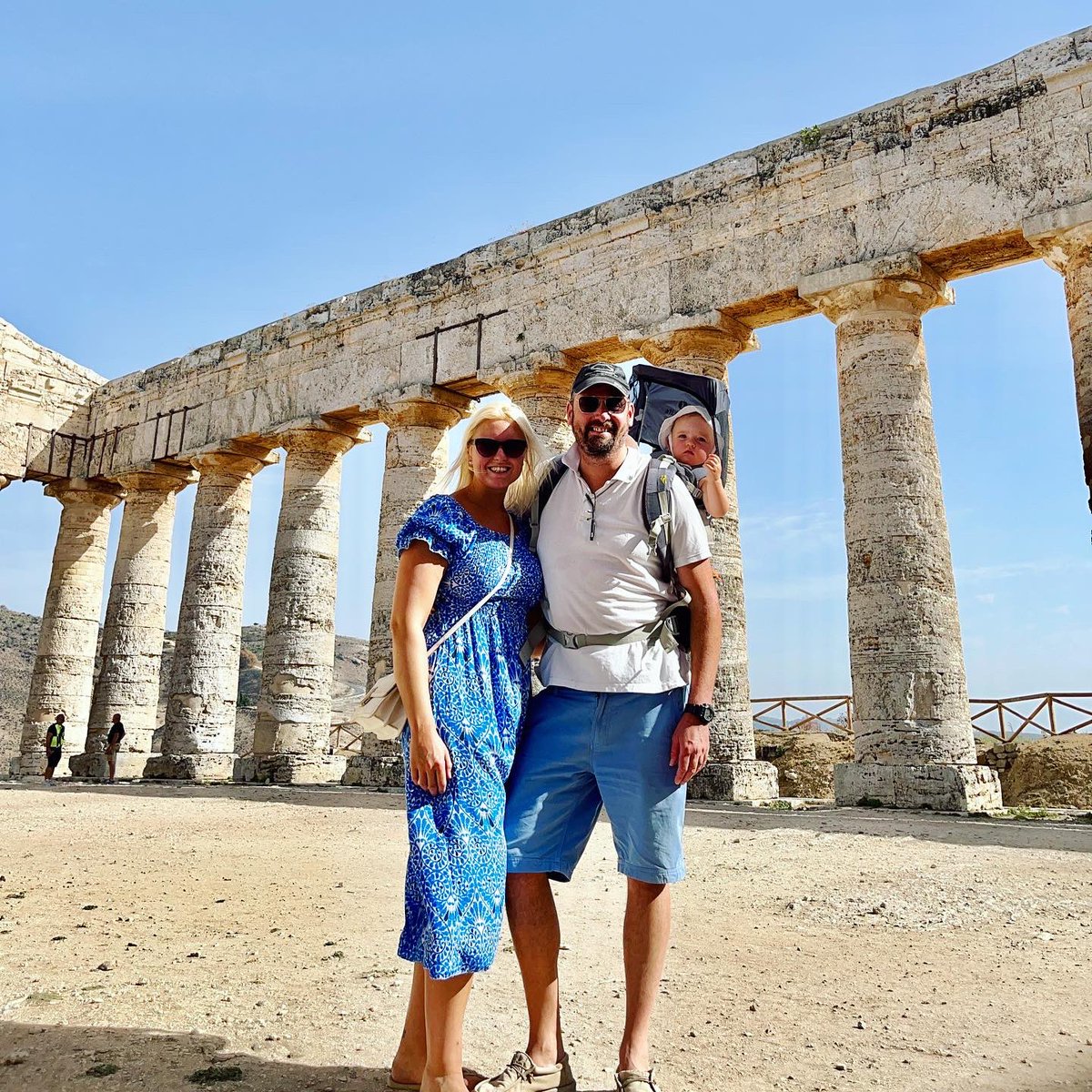 HannahFlowerday's tweet photo. Family archaeology trips 🤓 This ancient temple at Segesta dates back to the 5th century BC. Amazing how much remains! #Archaeology #Sicily #Segesta #Temples https://t.co/7pdrIY2Mgl