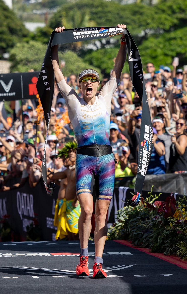 IRONMAN WORLD CHAMPION in a new course record time🤯 still can’t quite believe it! A million thank you’s to my team & everyone involved 🙌🏻 📸: @KaidenLieto