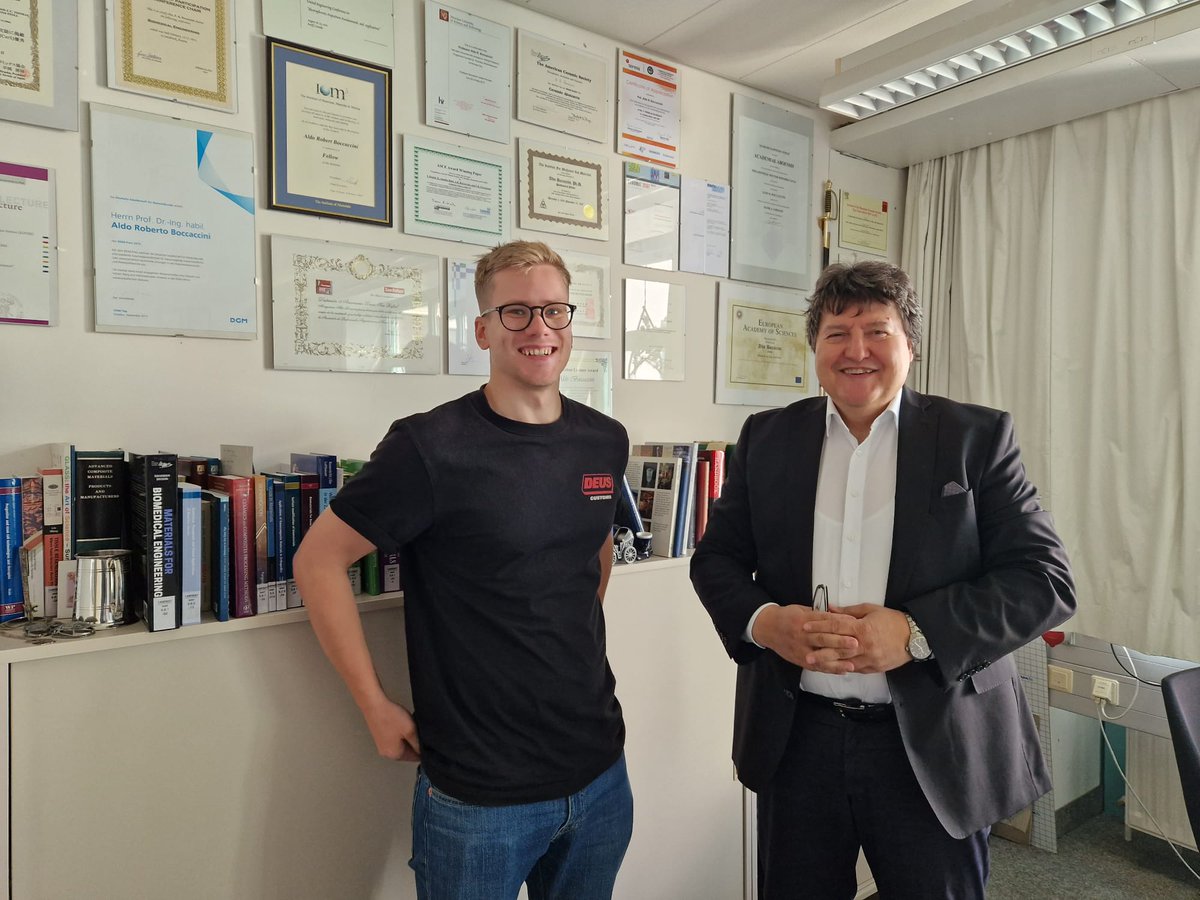 Boccaccini_Lab's tweet photo. Last week we said goodbye to Halldór @halldorkara  PhD student in cotutelle with @UniSalerno🇮🇹in EU 🇪🇺project "Perspectives For Future Innovation in Tendon Research" @P4FIT @MSCActions Very successful secondment @Boccaccini_Lab @UniFAU🇩🇪 Looking forward to further collaborations! https://t.co/F3IDxuMyJW