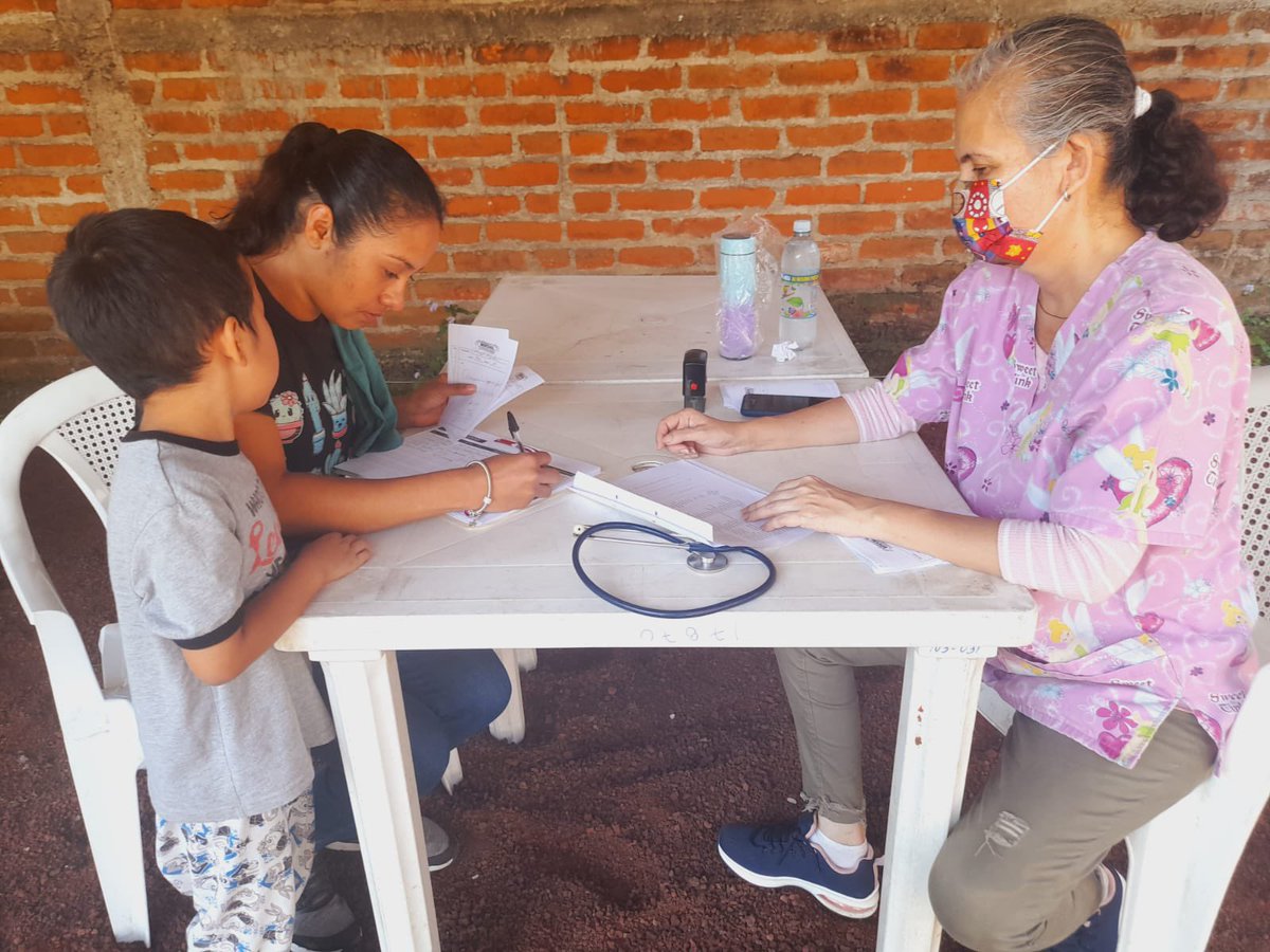ComunitariosES's tweet photo. Gracias a las gestiones de nuestro director territorial, @GermanMunozSS, el día sábado llegamos a nuestra #FilialSantaAna
con nuestros programas:
✅️#JornadasMédicas👩⚕️🧑⚕️
✅️#SillasDeRuedas👩🦼🧑🦼
✅️#FiestasInfantiles👧👦 https://t.co/D7CAL2lBqF
