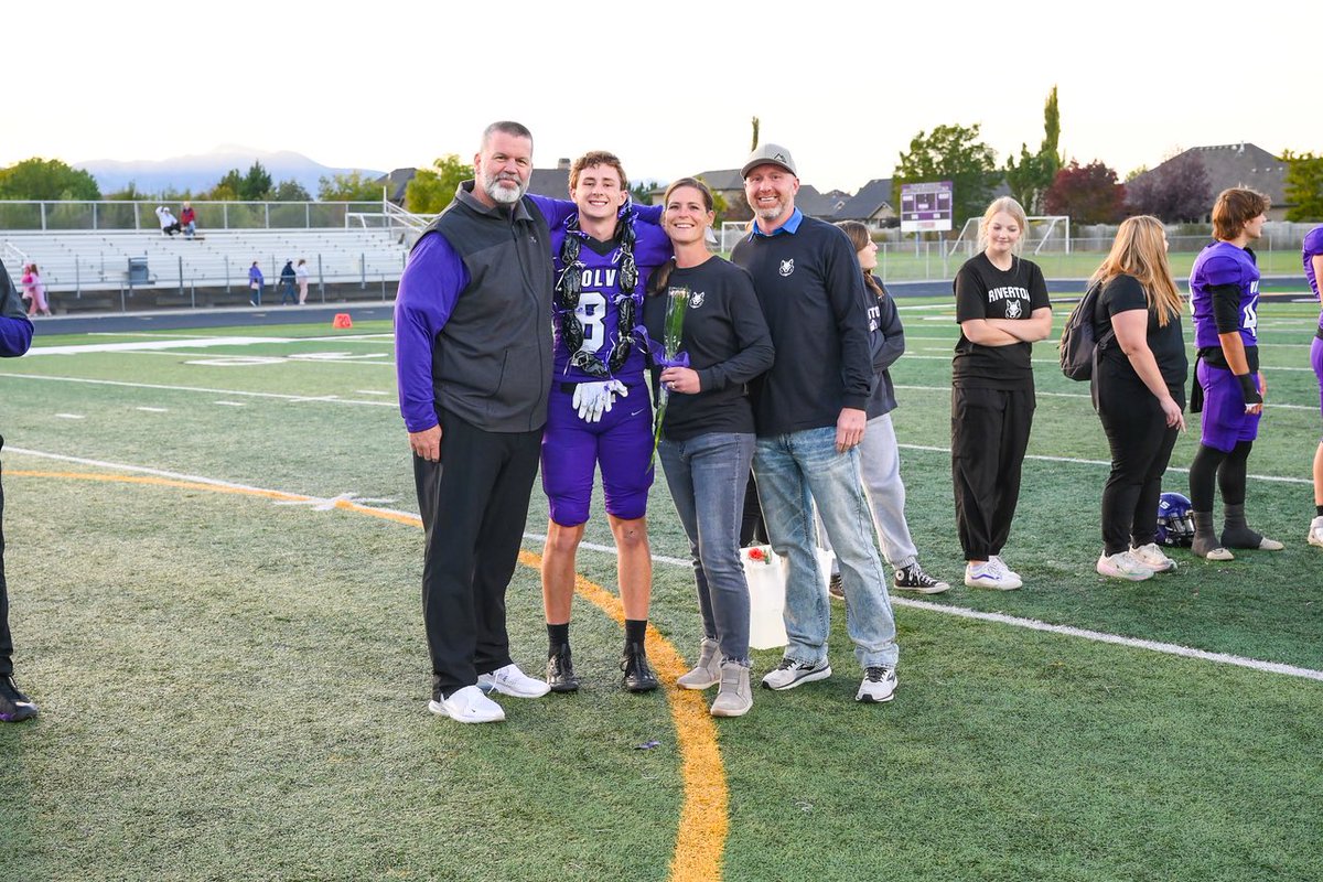 Had a great time last weekend going to my senior homecoming and senior night for football!