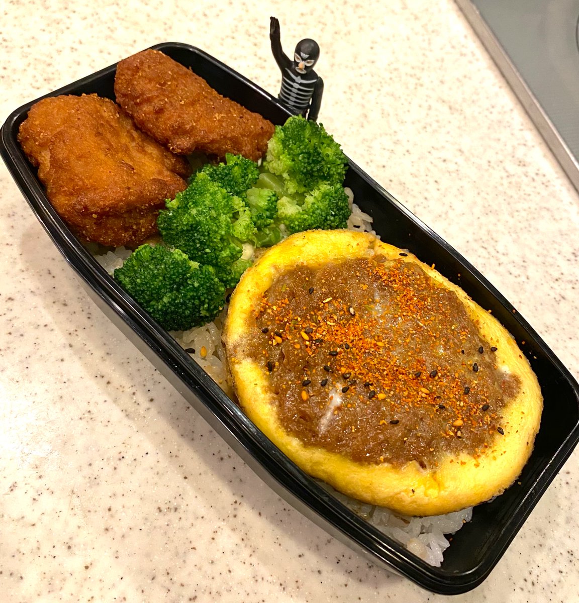 コロッケ丼 - Search / X