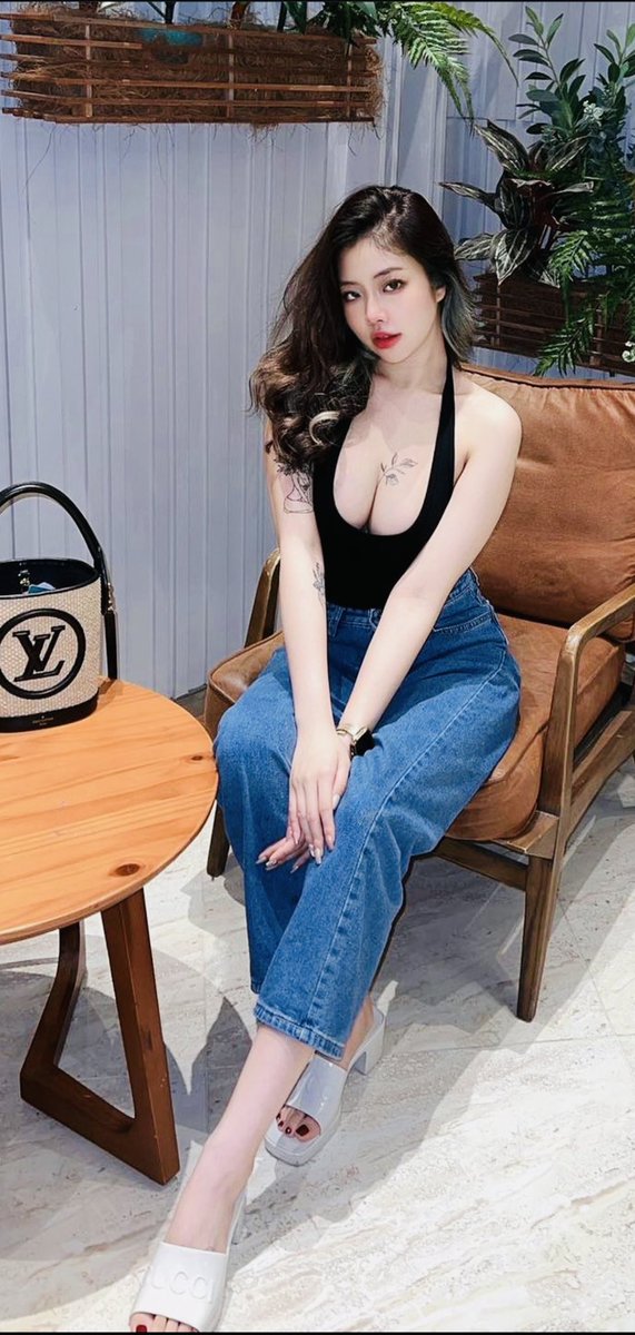 RuttAshlea28256's tweet photo. Massage in Dubai.
Massage incall and outcall
https://t.co/NjsWExpke3
🤩😍🥰🥰😘😍😘🤩
Tải về miễn phí ,😍🥰
https://t.co/NjsWExpke3
#MassageInDubai
#dubaiportapotty 
#DubaiPortaPottyvideo https://t.co/zgFRVh3VDr
