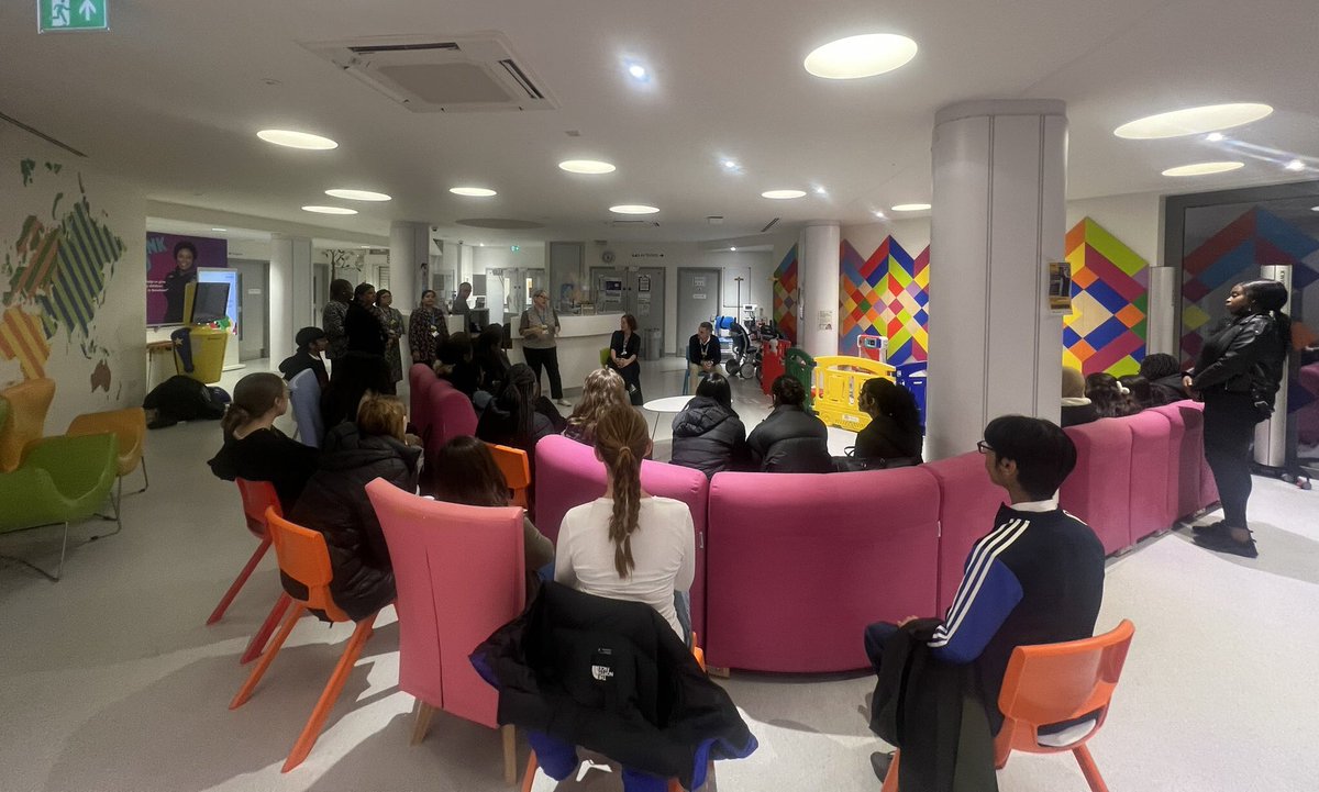 KathEvans2's tweet photo. Do you believe in young people?
We do @NHSBartsHealth
Super grateful to the brilliant @NewhamHospital team who hosted 33 @stjohnambulance #NHSCadets tonight TY @Mcdonnel6Andrea @nellyfletch71 @CatrionaRowland & Tris Mills, DoN along with wonderful education colleagues ✨ https://t.co/FDPmpz6SRf