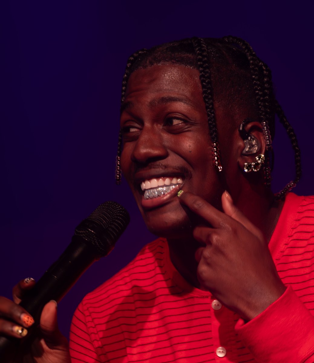 crasxed's tweet photo. Lil boat at marathon 9/9 @lilyachty
______________________________________________________
#hiphop #teeth #diamonds #rage #lilboat #lilyachty #yachty #rap #preformer #alternative #photography #photooftheday #photo #photographer #concert #concertphotography #concerts #fieldtriptou https://t.co/UYHyeWSuEj