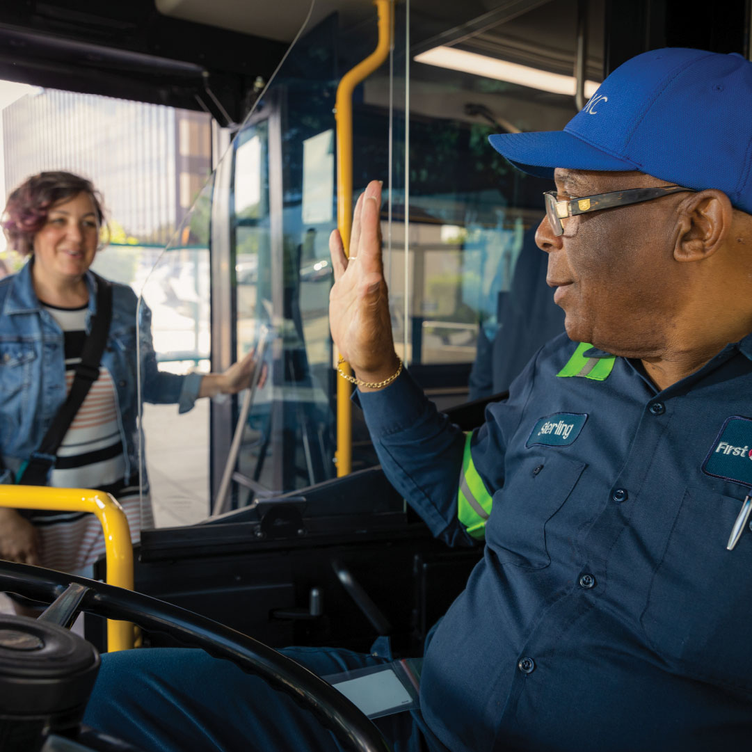 RideKCTransit's tweet photo. There’s still time to sign up for @waytogokc’s #GreenCommuteKC Challenge! 🚍🚲🚉
Register today & log your green trips for a chance to win prizes through Oct. 31! https://t.co/NXaOUsSOFk https://t.co/Z0jotaoSyc
