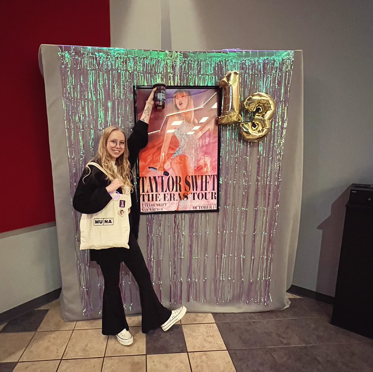 pullapartheart's tweet photo. @taylornation13 i went through something at the theater #TSTheErasTourFilm https://t.co/dkpZoMQsbE