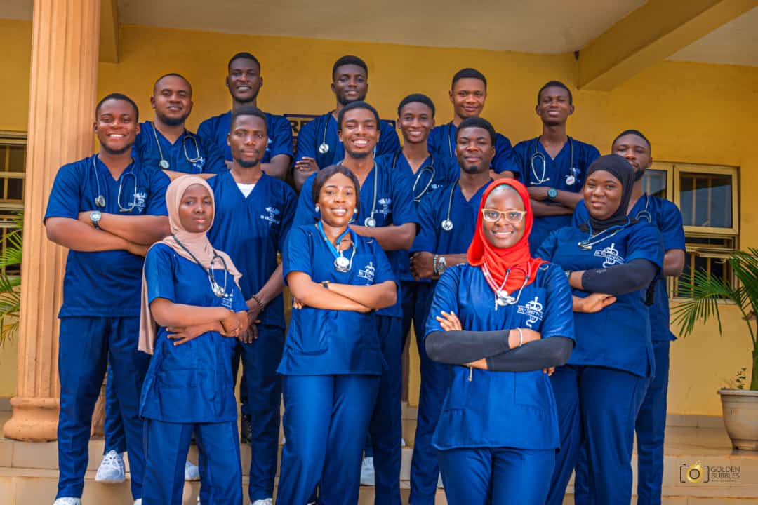 AvmsUnilorin's tweet photo. The Struggle of 6years has finally come to an end. Congratulations Doctors, class of 2022.
#Encephalons๐ง
#DVM https://t.co/qLkBI6uI8g