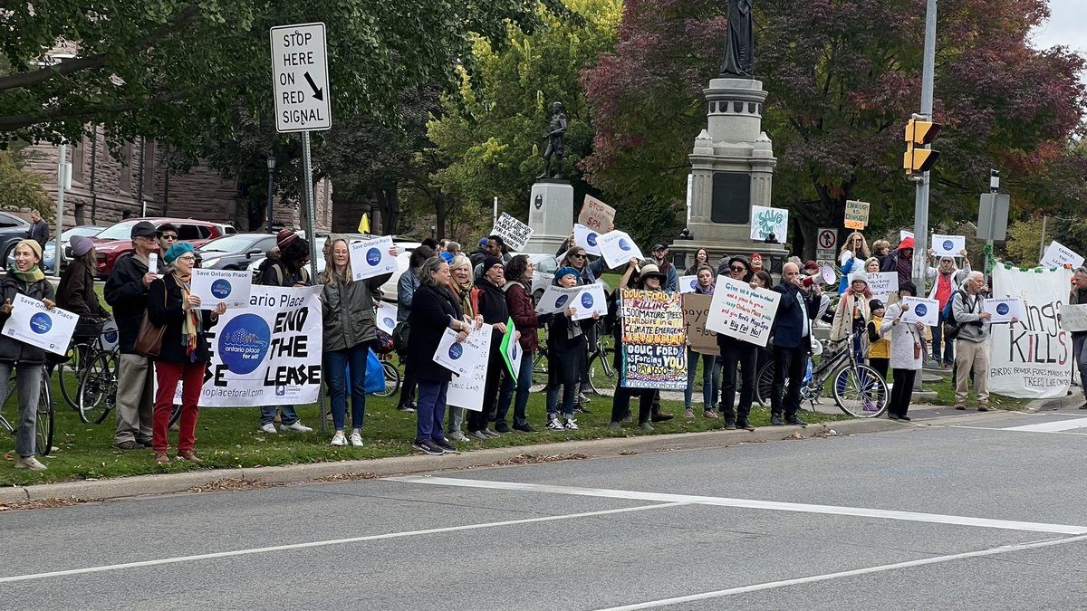 cyclekay's tweet image. Hey hey, ho ho! Therme Spa has got to go!
Great turnout for the Save Ontario Place rally! And let’s not forget about Ontario Science Centre, it needs to stay where it is! 
#SaveOntarioPlace #SaveOSC 
@ONPlace4All @SaveOSC