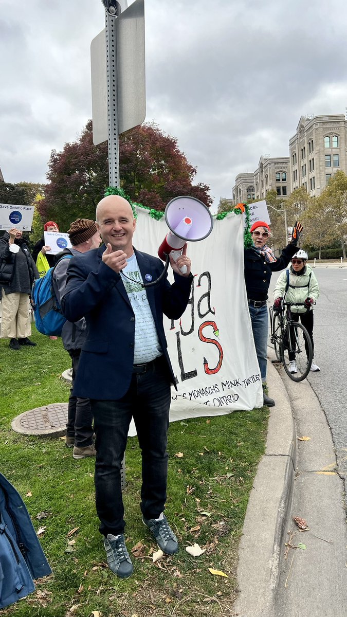 cyclekay's tweet image. Hey hey, ho ho! Therme Spa has got to go!
Great turnout for the Save Ontario Place rally! And let’s not forget about Ontario Science Centre, it needs to stay where it is! 
#SaveOntarioPlace #SaveOSC 
@ONPlace4All @SaveOSC
