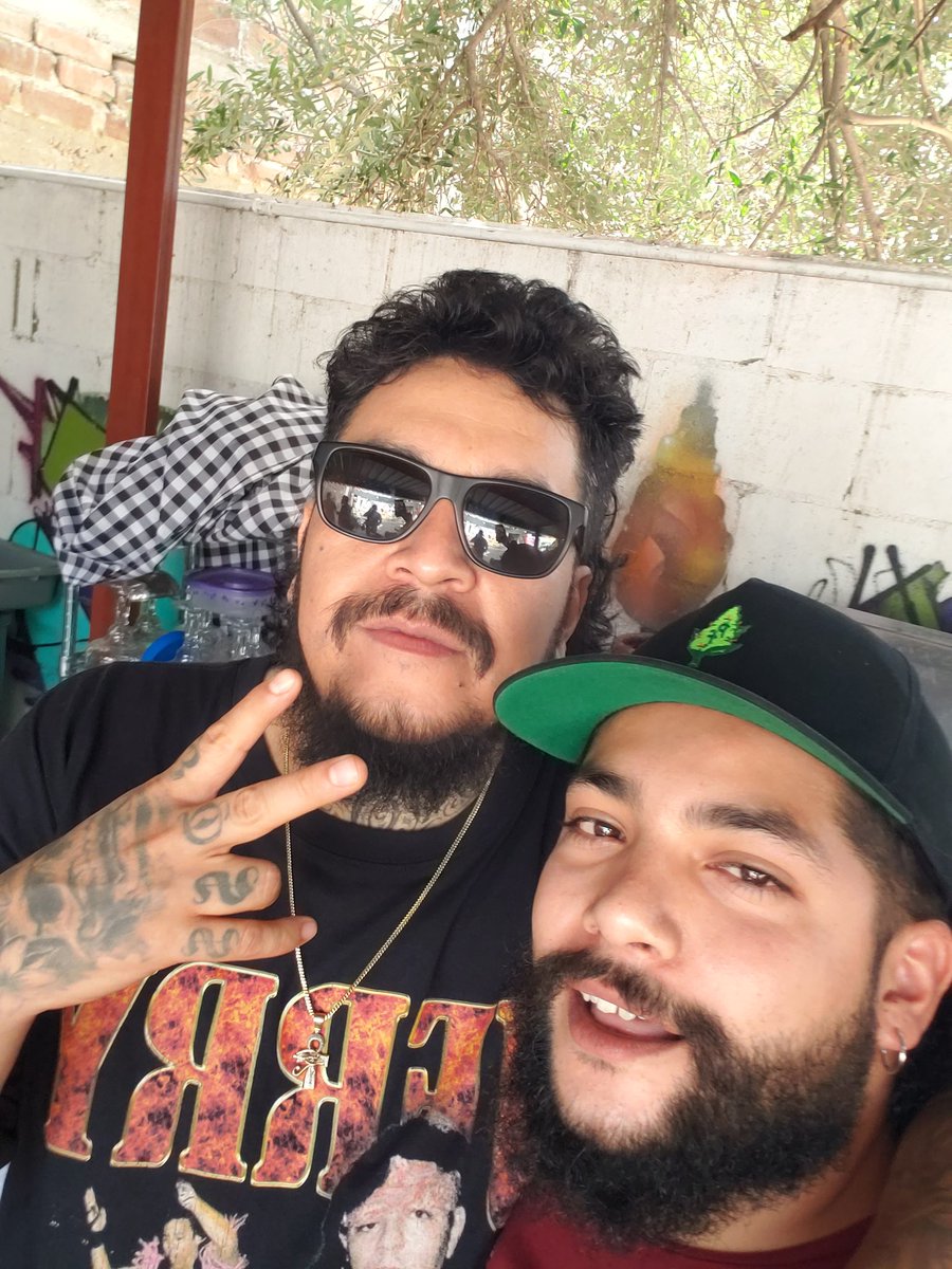UnTalYepiz's tweet photo. @alienboy_15 Los niños lo lograron https://t.co/vLFUaQ322i