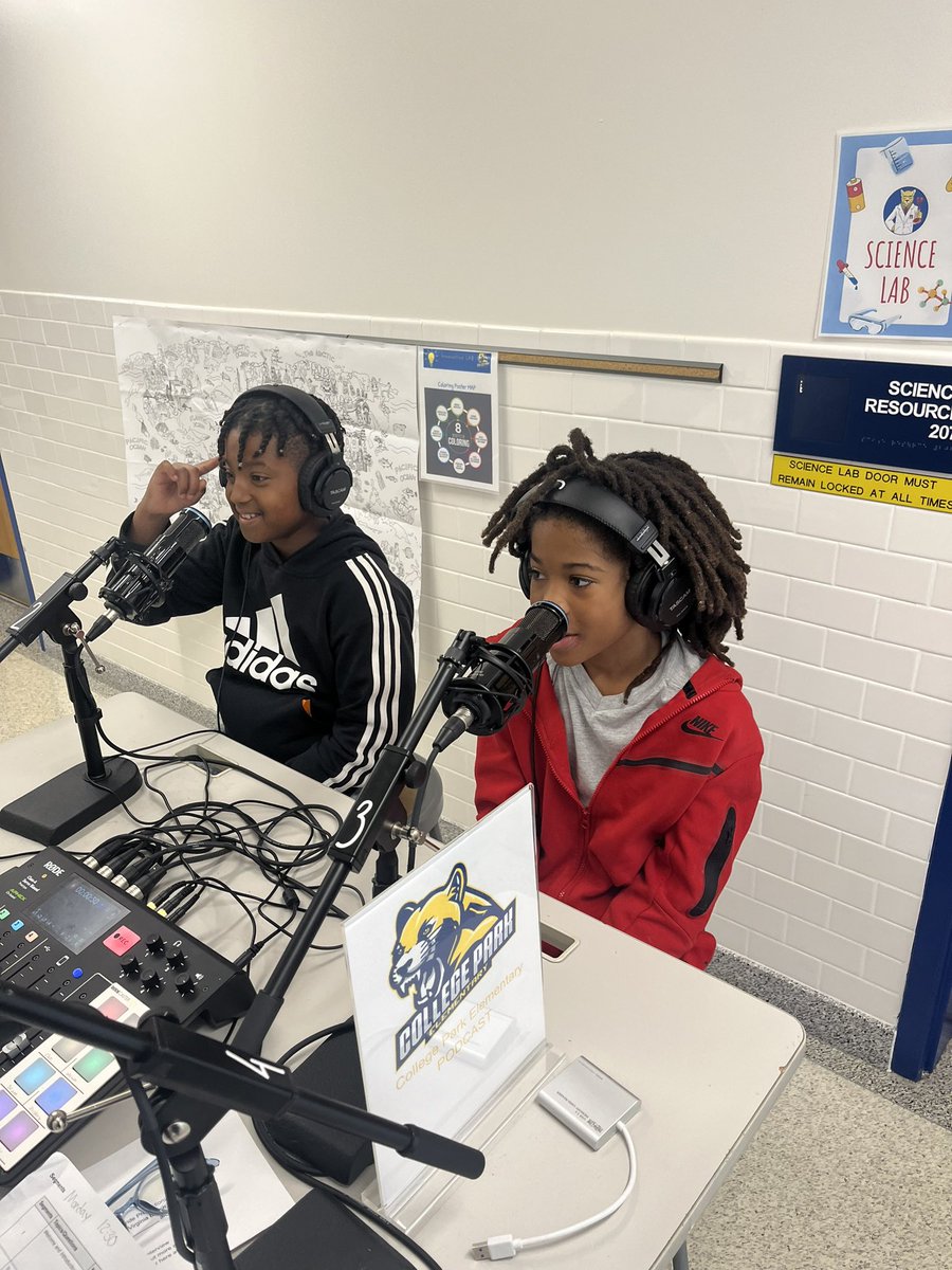 CPES4LIFE's tweet photo. Podcasting 🎤 #PrideProductions sports, foods and favorites. @vbschools @VBTitleI @DrManigo @sarapmendez1 @MrsHoldcraft https://t.co/devTFOZk4f