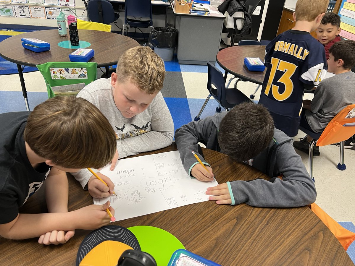 Lauren Murphy  tweet media