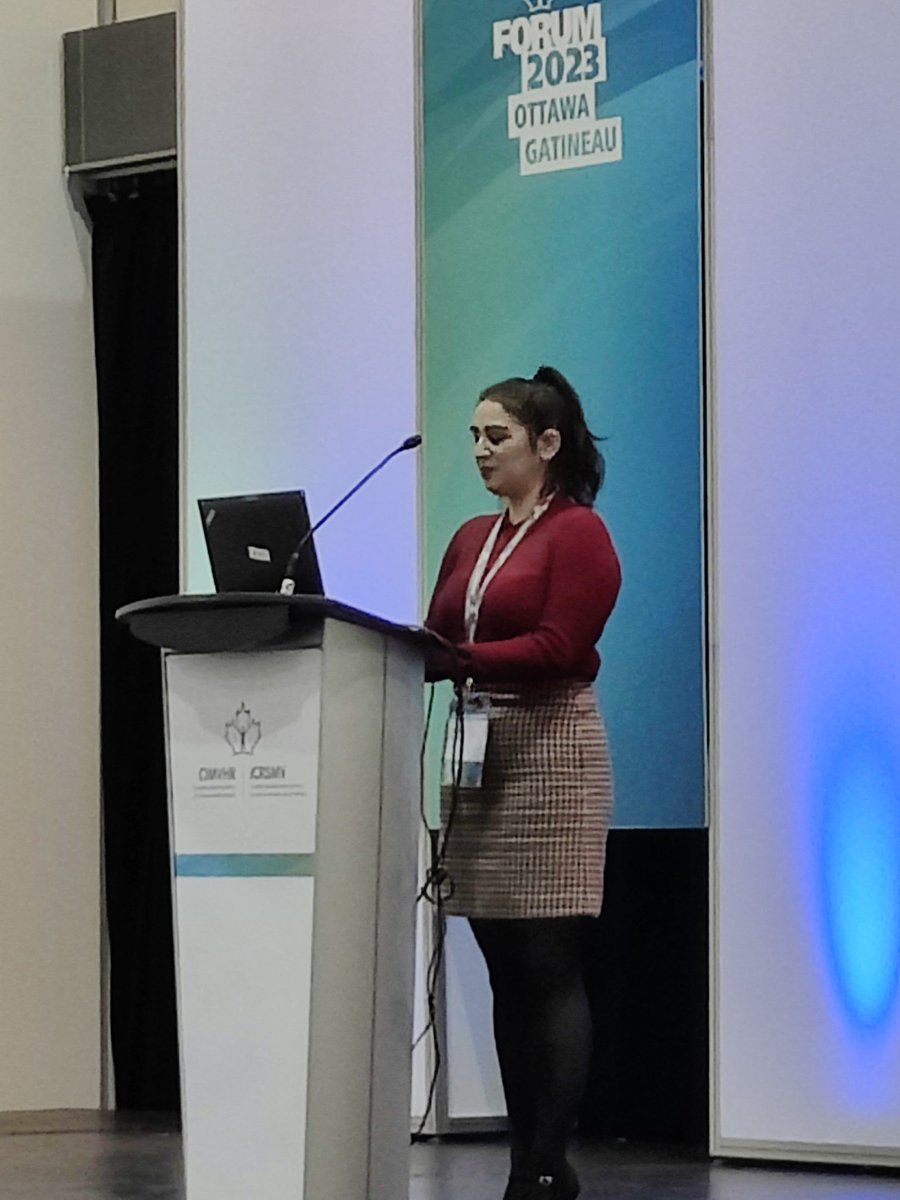 Lisa Vaters tweet media