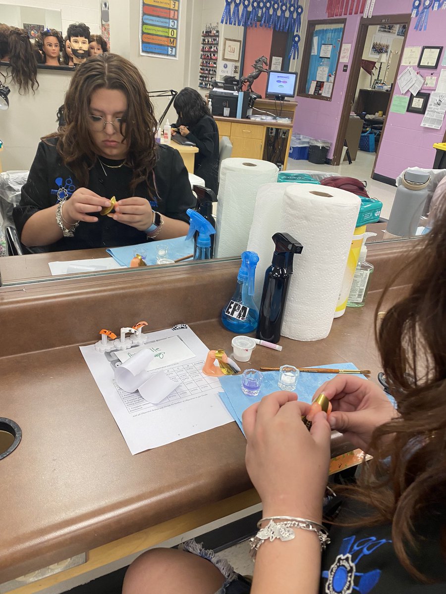 JOHN JAY COSMETOLOGY tweet media