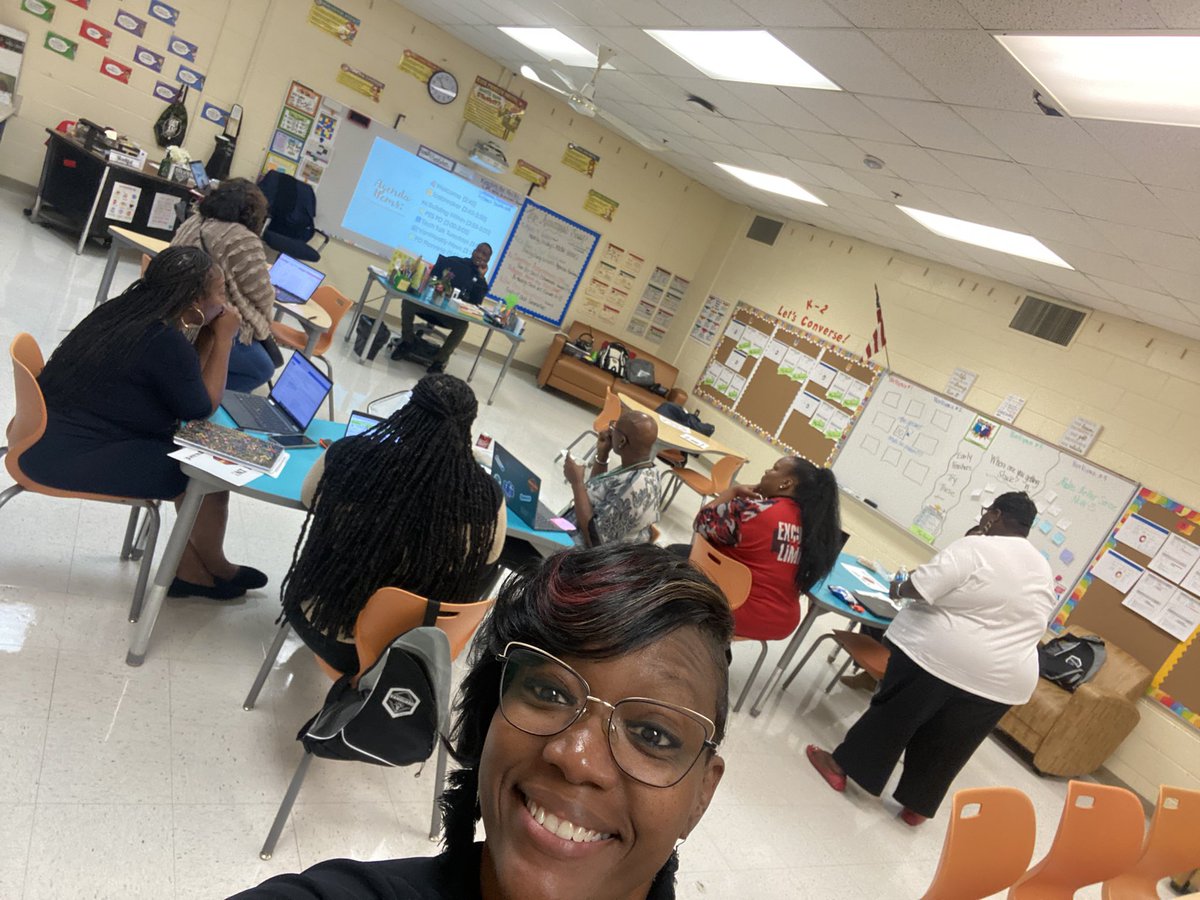 TeachSingleton's tweet photo. Our first @Parklane_Eagles Vanguard Team Meeting for the school year…whewwww we all made it and are looking forward to doing some great work!!!! #StayTuned #FCSZone2 @FCSVanguard @FCS_InstrTech @EndicottSpot @Brandi_Nichols_ https://t.co/T5fxYECK07