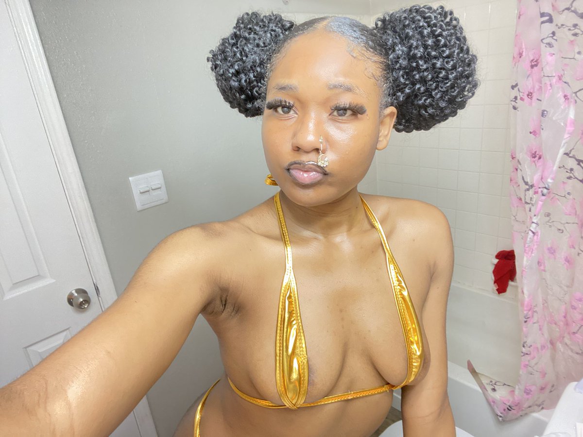 mykittysowet's tweet image. Hey daddy 😩😍