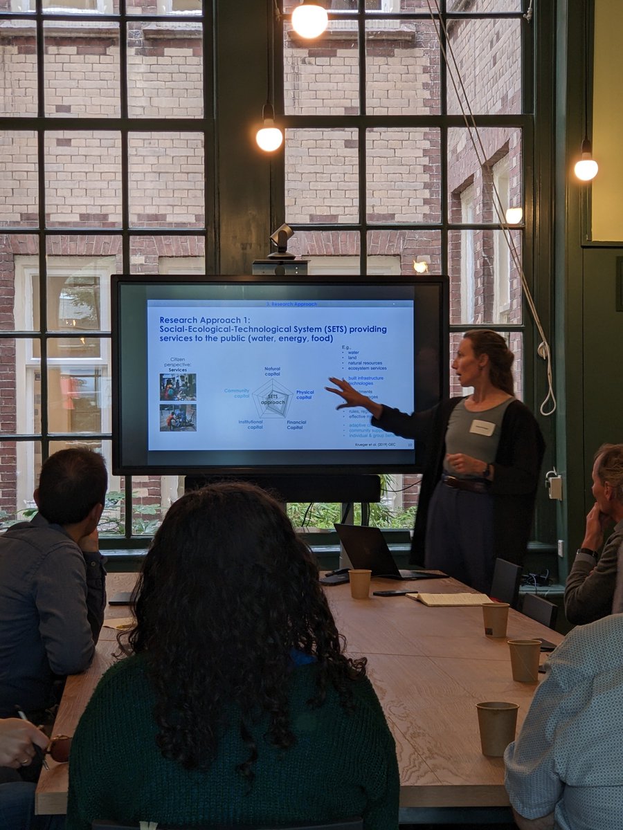 Great lecture today by 
<a href="/UTweetOne/">Elisabeth H Krueger</a> on avoiding sustainability tradeoffs in the energy transition during the Future of Energy seminars