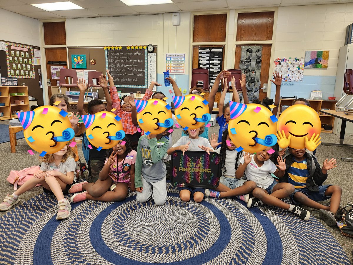 Siqi Kong, NBCT (@siqi_kong) on Twitter photo Guess what? We finished our Most Magnificent Thing projects! We made 2 sensory bottles, 1 fluffy headphone, and 1 rainbow painting for our class. We also earned the Fine Dining award by having the best lunch line. So proud! <a href="/CTMontessori1/">Coleridge-Taylor Montessori</a> #MonarchGROW Guess what? We finished our Most Magnificent Thing projects! We made 2 sensory bottles, 1 fluffy headphone, and 1 rainbow painting for our class. We also earned the Fine Dining award by having the best lunch line. So proud! <a href="/CTMontessori1/">Coleridge-Taylor Montessori</a> #MonarchGROW