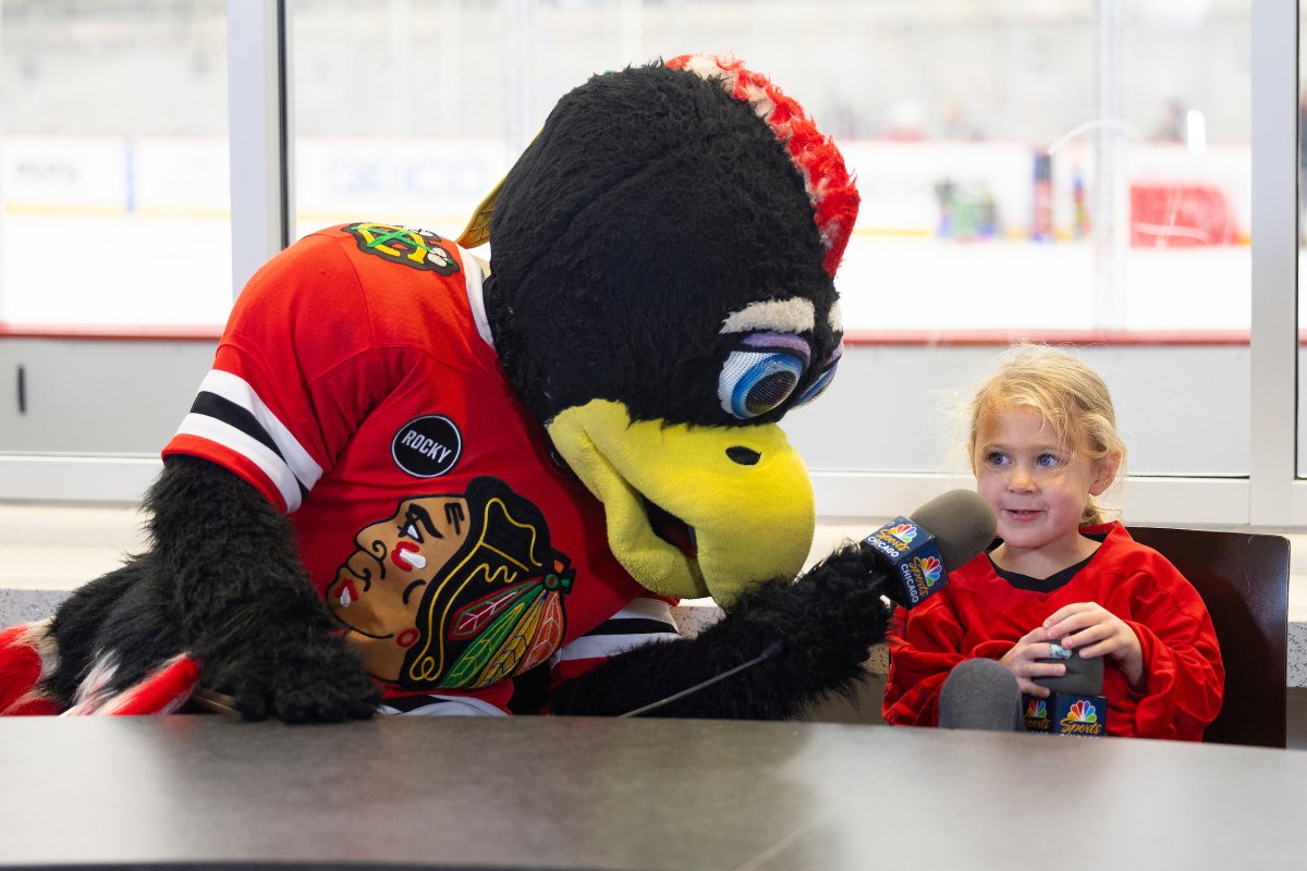 fifththirdarena's tweet photo. What an incredible day of hockey! 
This past weekend we hosted 'Try All Parts of Hockey for Free' where participants immersed themselves in every aspect of the game. Even Tommy Hawk and SwaggyP stopped by to get in on the action https://t.co/ft2793ninY