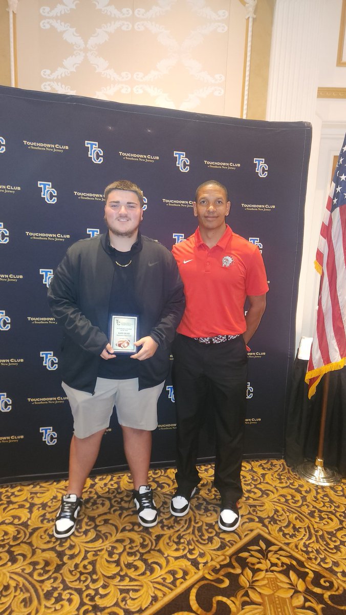 Pennsauken HS Football (@pennsaukenfb) on Twitter photo Big shout out to <a href="/kane_H1lsee/">Kane Hilsee</a>...
Thank you <a href="/TDClubofSJ/">Touchdown Club of Southern New Jersey</a> for honoring Kane as a Unsung Hero!! Great young man and teammate!!
EARNED NOT GIVEN!!
#CODERED🔴🔴 Big shout out to <a href="/kane_H1lsee/">Kane Hilsee</a>...
Thank you <a href="/TDClubofSJ/">Touchdown Club of Southern New Jersey</a> for honoring Kane as a Unsung Hero!! Great young man and teammate!!
EARNED NOT GIVEN!!
#CODERED🔴🔴