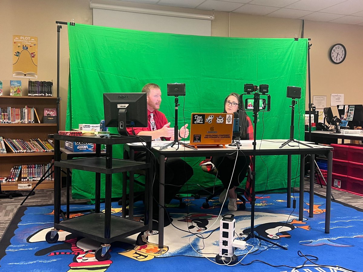 meyer_tech's tweet photo. Virtual Curriculum Night for South was a huge success!  Thanks to everyone who joined tonight. Here are some behind the scenes pictures! @Sidney_Raiders https://t.co/Tx2OVIYz5w