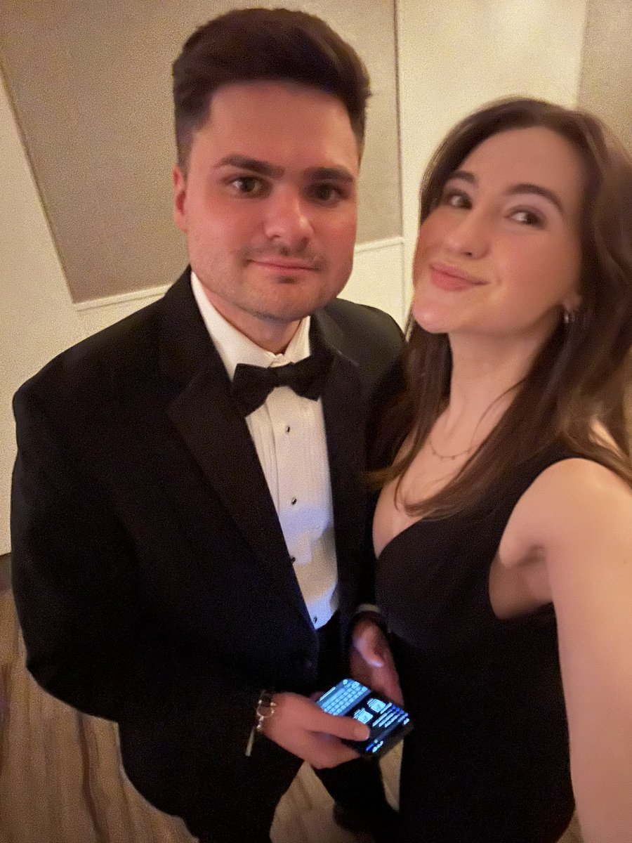 MorganPlayle's tweet photo. thanks @andruyeung for the fun night 🤵‍♂️🤵‍♀️ https://t.co/7pzA1r90Qe