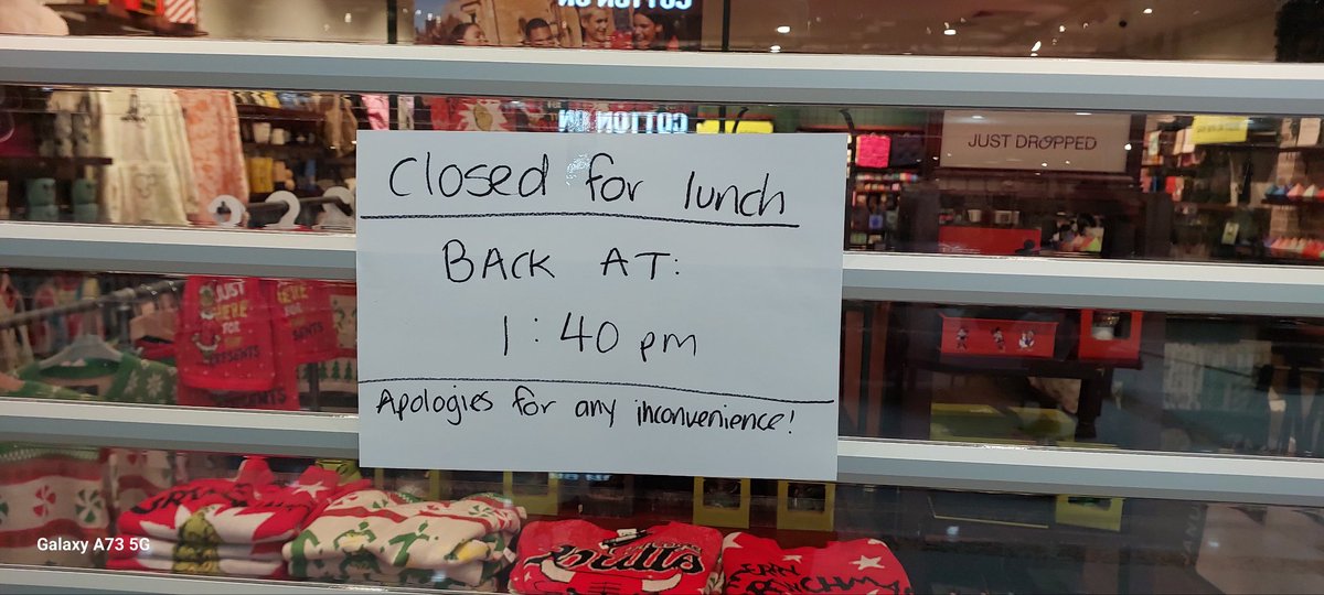 dark_cypher's tweet photo. @Typoshop Tuggeranong, ACT. The store in the South Point Mall closes most days for lunch at the busiest time of the day, lunch. Come on! Can this retail assistant  be any less engaged! I mean eat at 130pm FGS if you have to. https://t.co/xczCQgk7HU