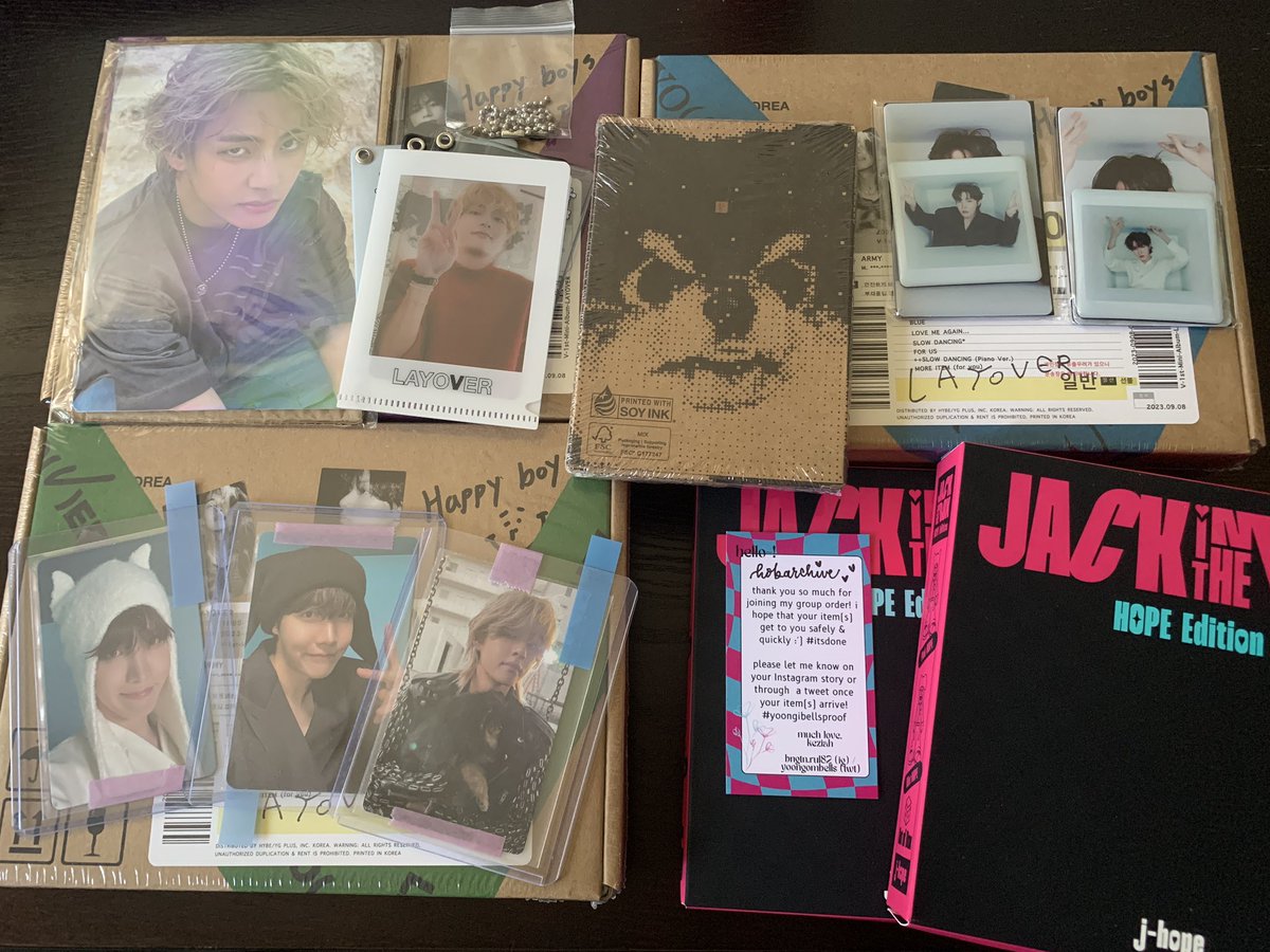 hobarchive's tweet photo. vhope arrived safe and sound thank yewww kez! 🙏 @yoongombells #yoongibellsproof https://t.co/xlzn1mPIGI