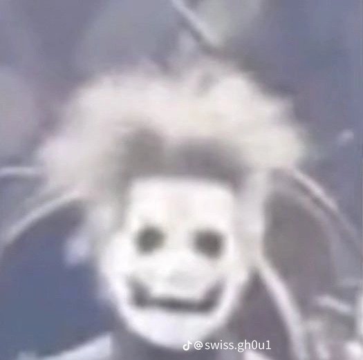 copiathinker's tweet image. ghosttwt: omg papa looks so cute in here!!! my bbg🥺🥺
papa in question: