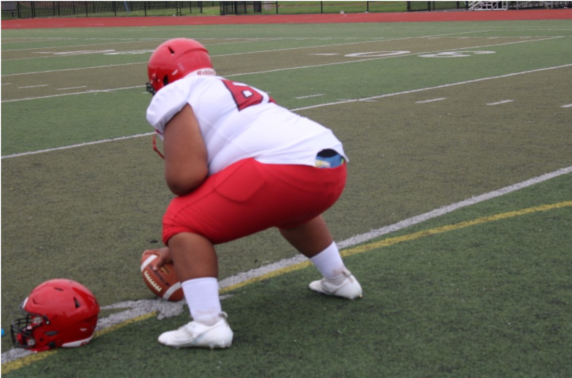 ShymirNelson's tweet photo. Finna make a big impact next year just watch….. #football #highschool #center #fyp https://t.co/JwKnjjhAAt