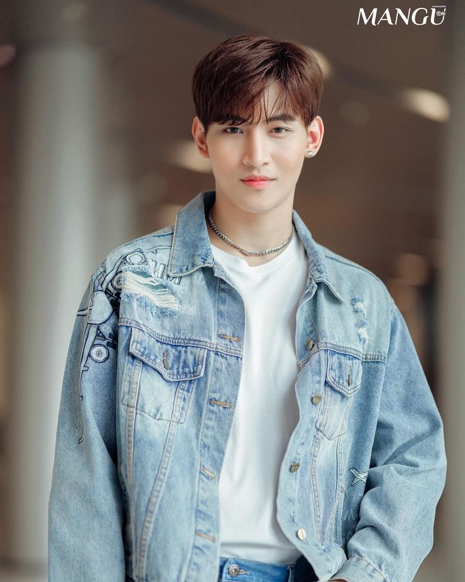 KIM022971352's tweet image. กริ๊ด!!! หล่อไม่ไหว หล่อออร่าทุกคน สุดปังซีรีส์เรื่องใหม่ ✨Bake Me Please✨ พี่โอห์มรับบท เป็น &quot;ซิน&quot; รอติดตามนะค้าบคนเก่ง เฮงๆปังๆ🎉🎉🎉 #OhmThitiwat
#ManGuMagazineXSnapProject