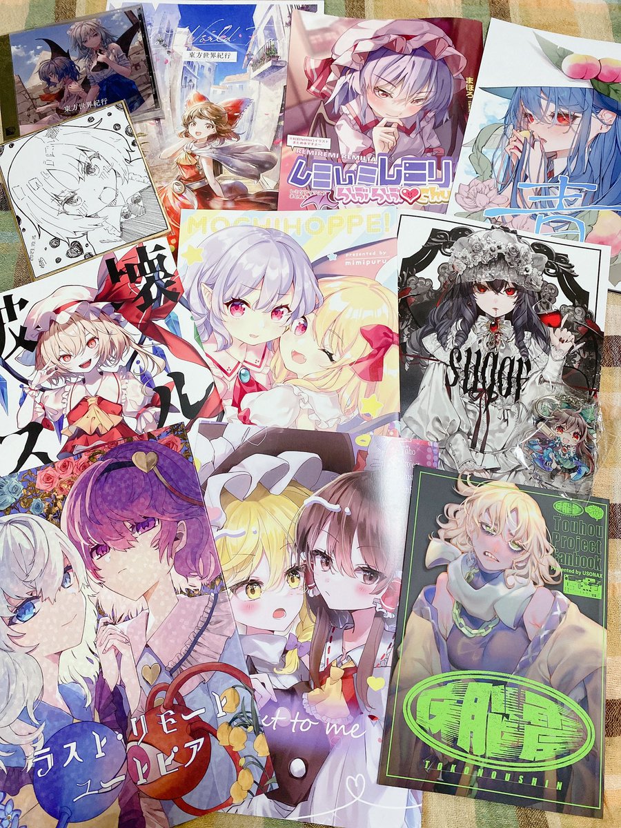 紅楼夢で頂いたもの、お迎えしたもの等です〜!!ありがとうございました💐 