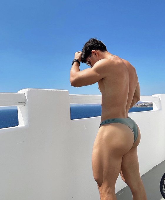 Hi Daddy https://t.co/QgFIciUhg5