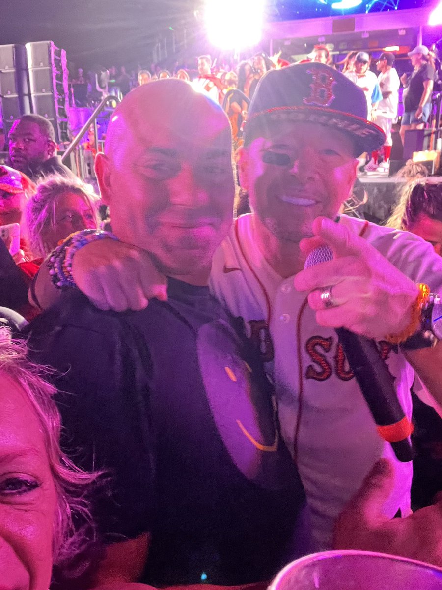 AngieAnderson71's tweet photo. @DonnieWahlberg !! Pitbull says he’s sorry we didn’t find you after the lido party to hang out! We lost steam about 4:30am 😔 he was not a blockhead when he boarded the boat…but he absolutely loves you now! https://t.co/EwwGjhvGnw