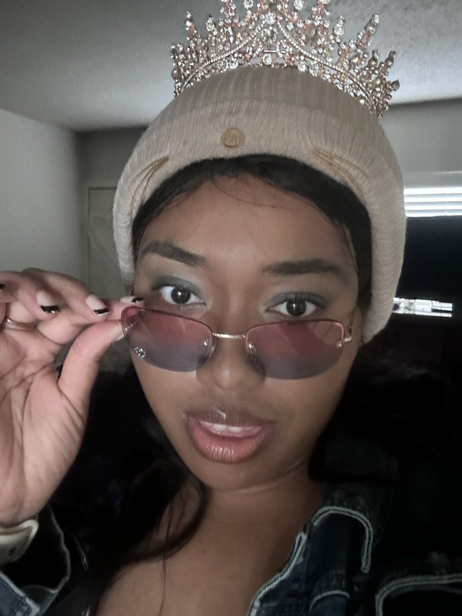 KAllstar96's tweet photo. Once again, Happy birthday to meeeeeeeee 🤍💙✨💝💕🖤///a thread https://t.co/KnxZgNkx8M