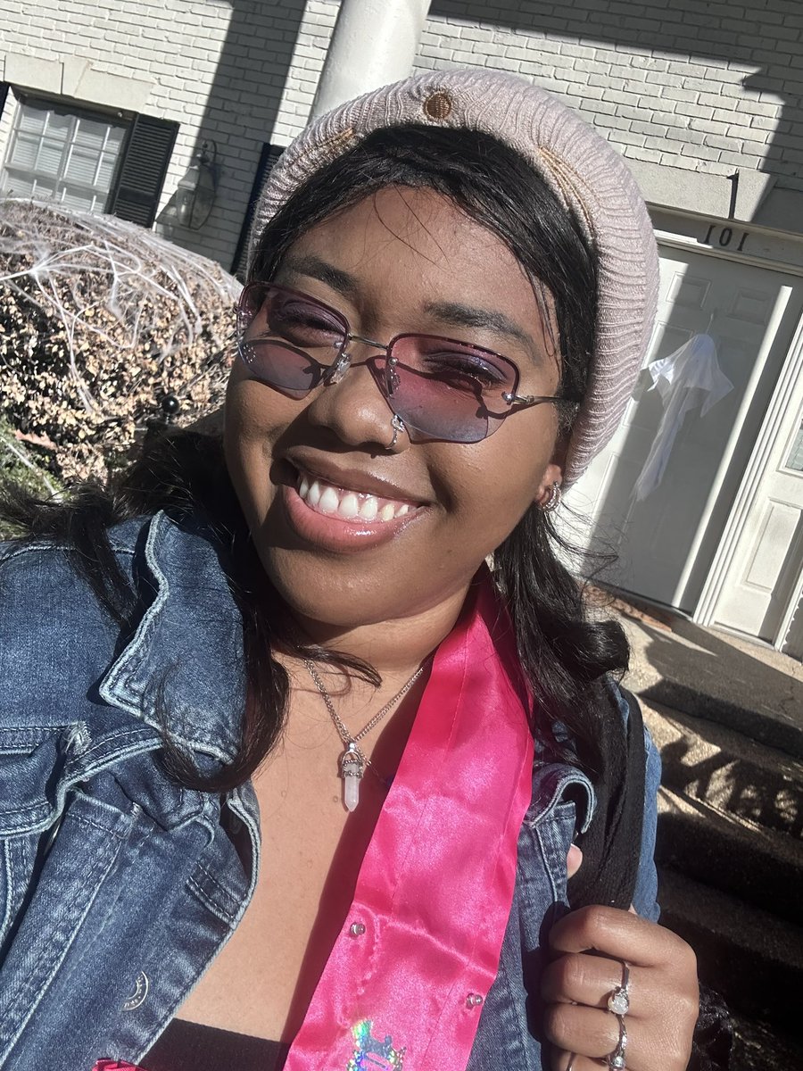 KAllstar96's tweet photo. Once again, Happy birthday to meeeeeeeee 🤍💙✨💝💕🖤///a thread https://t.co/KnxZgNkx8M