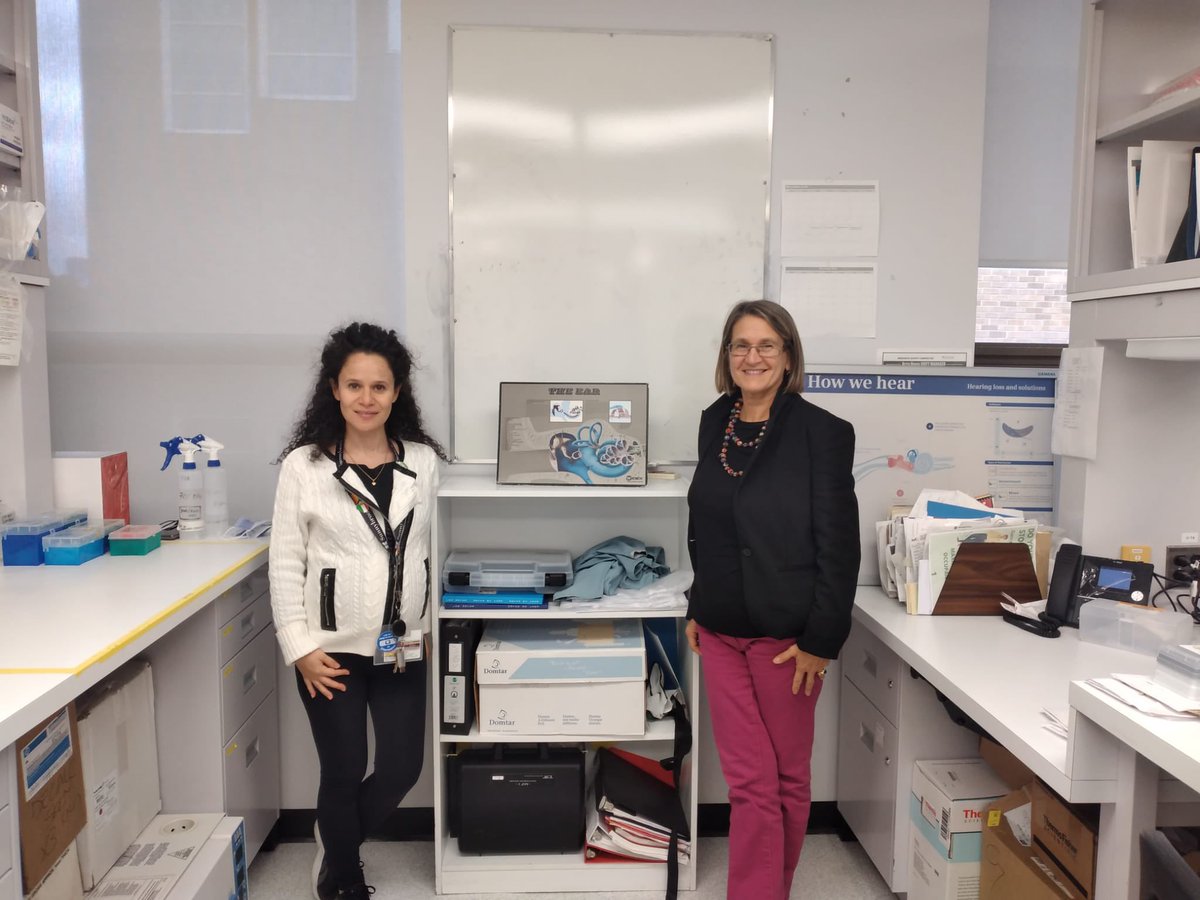 ItalyinCanada (@italyincanada) on Twitter photo La nostra addetta scientifica, Prof.ssa Costanza Conti, ha visitato ogg il <a href="/Sunnybrook/">Sunnybrook Health Sciences Centre</a> insieme a <a href="/EmiliaLuca_PhD/">Emilia Luca 🇮🇹🇨🇦🇺🇦</a>, Coordinatrice dell’associazione di ricercatori italiani a #Toronto <a href="/airicerca/">AIRIcerca Toronto Chapter</a>. Un’altra dimostrazione dell’importante contributo 🇮🇹 al settore della ricerca in 🇨🇦. La nostra addetta scientifica, Prof.ssa Costanza Conti, ha visitato ogg il <a href="/Sunnybrook/">Sunnybrook Health Sciences Centre</a> insieme a <a href="/EmiliaLuca_PhD/">Emilia Luca 🇮🇹🇨🇦🇺🇦</a>, Coordinatrice dell’associazione di ricercatori italiani a #Toronto <a href="/airicerca/">AIRIcerca Toronto Chapter</a>. Un’altra dimostrazione dell’importante contributo 🇮🇹 al settore della ricerca in 🇨🇦.