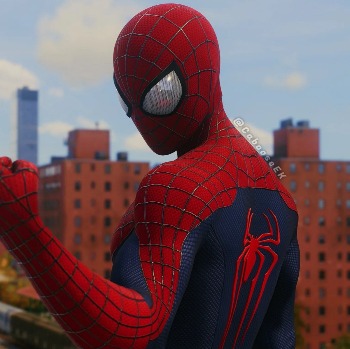 creations_ll's tweet photo. More New Looks At Peter’s suit from the ‘The Amazing Spiderman 2!’ is in Insomniac’s ‘SPIDER-MAN 2’. #SpiderMan2PS5 https://t.co/oiFmhs88Aj