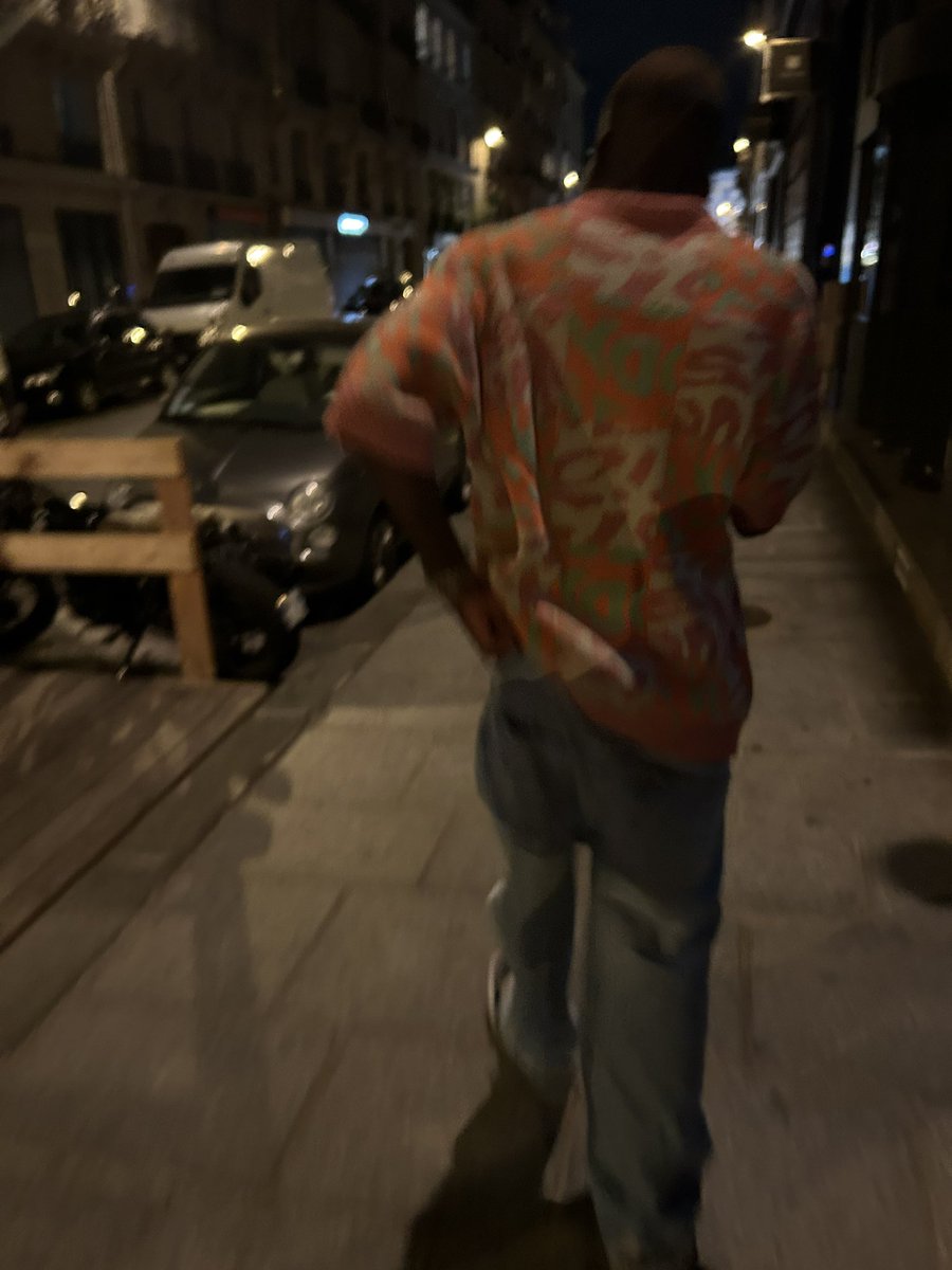 23skayy's tweet photo. #meuf2laNight #beriz #dump #bigCam #noFace #photographe #photo #octobre #4pics mmdr la meuf qui abuse https://t.co/xJsaXa0T49