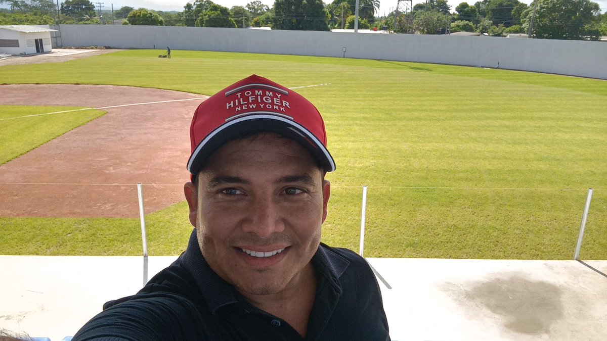 CarloSierras's tweet photo. Gran avance del 90% de la construcción del estadio de softball del municipio @Alcaldiafcion gracias al @MinDeporteCol seguimos avanzando en deporte y mejorando la calidad de vida de nuestros habitantes @petrogustavo @AvelinoMartiART @RadNalCo https://t.co/OsFR0vXNjo