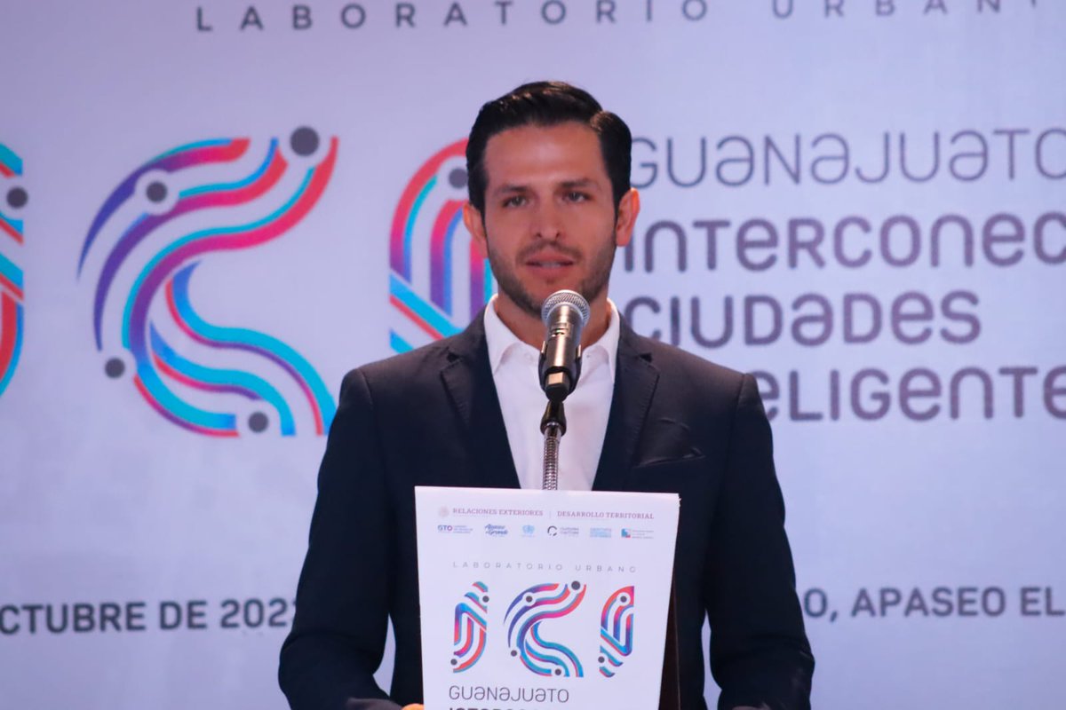 #ApaseoElGrande #CiudadesInteligentes
APASEO EL GRANDE: INTERCONECTANDO CIUDADES INTELIGENTES GUANAJUATO.
<a href="/ApaseoGob/">Apaseo el Grande</a> <a href="/ChelisOliveros/">Chelis Oliveros</a> polemicaguanajuato.com/apaseo-el-gran…