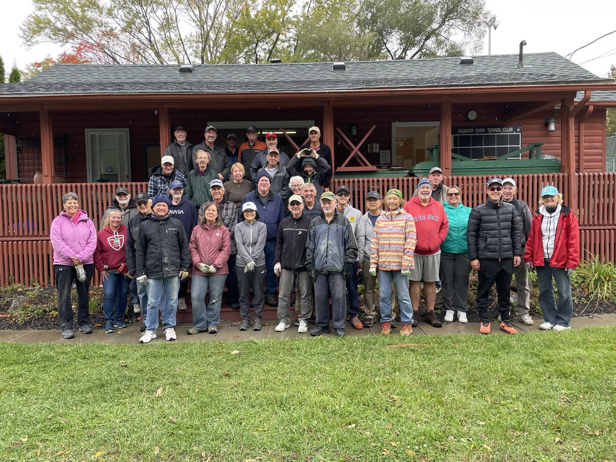 How amazing are our volunteers??  We had a fantastic turn out to shut down three of our courts!  We were done in record time!! #qptennis  2 courts are up weather permitting, do your own maintenance