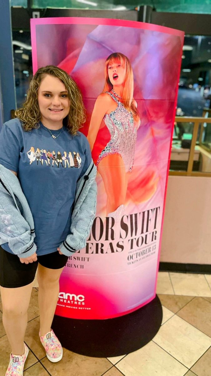 #ErasTourMovie #ErasTourFilm #ErasTour #taylornation 

I LOVED the movie, a must see! We went to N1 and N2 in Nashville for this tour and it was amazing as always, but it was fun sharing the experience with the hubby with the film! 🫶