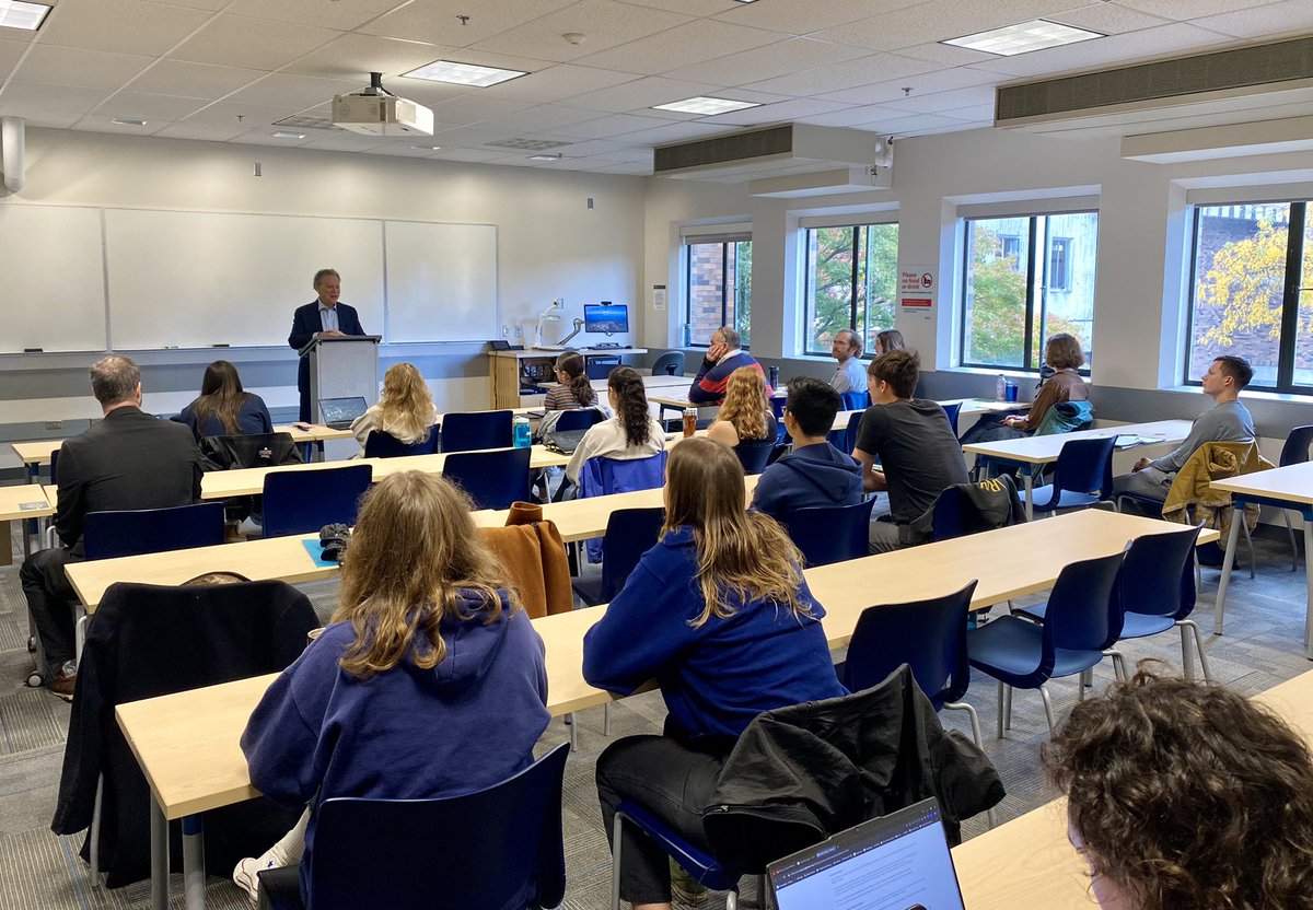 GeorgeHeyman's tweet photo. Always grateful to @AJWVictoriaBC and @uvic for the invitation to speak with Earth and Ocean Science students interested in updates to our #CleanBC strategy to address climate, industry, and our roadmap to 2030 emissions targets.
#future #ready #action #plan #envscience https://t.co/GkzzJVZ1qu