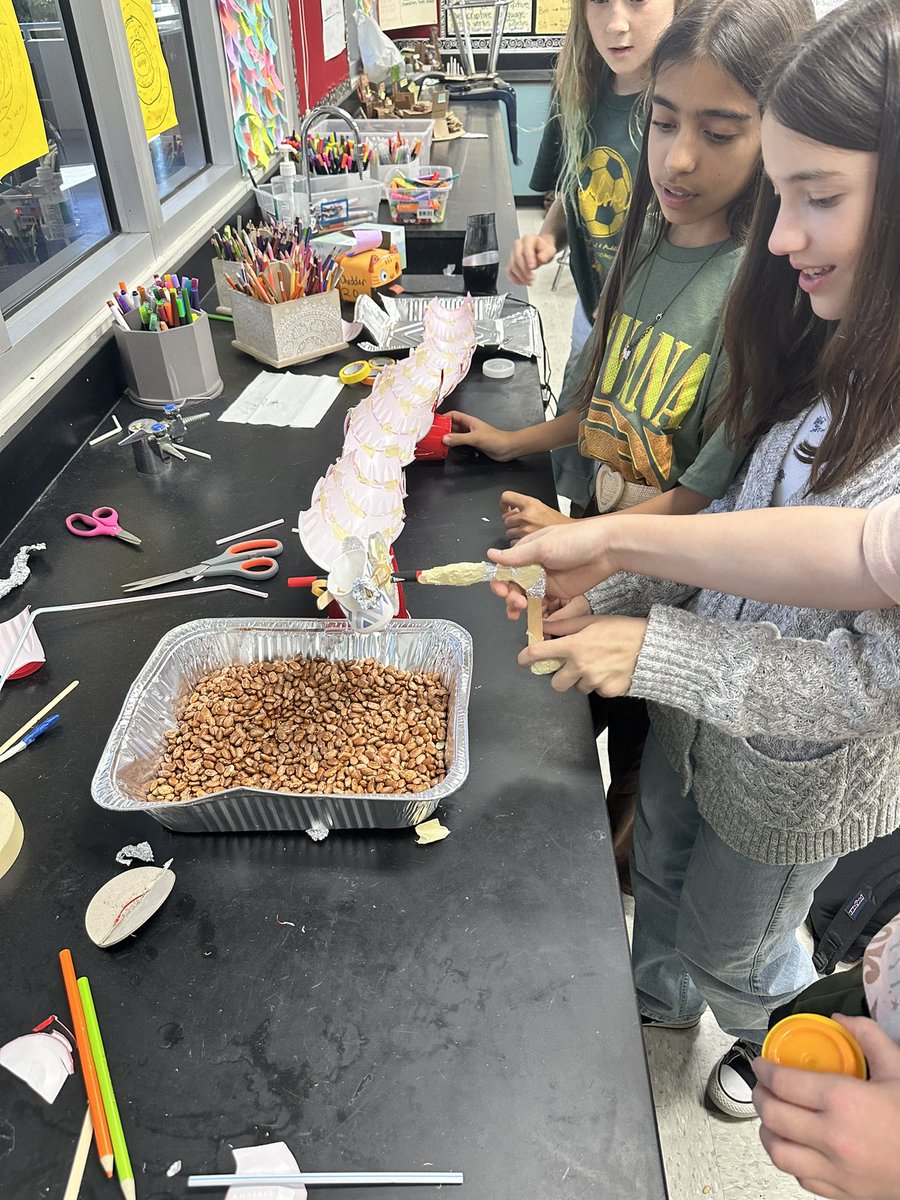 RRinaldi711's tweet photo. Attempting to solve some ancient farming problems using simple machines. Some very unique ideas. 😆 @GATEatAEWright @AEWrightMS #lvusd https://t.co/Ez7QkXsyOb