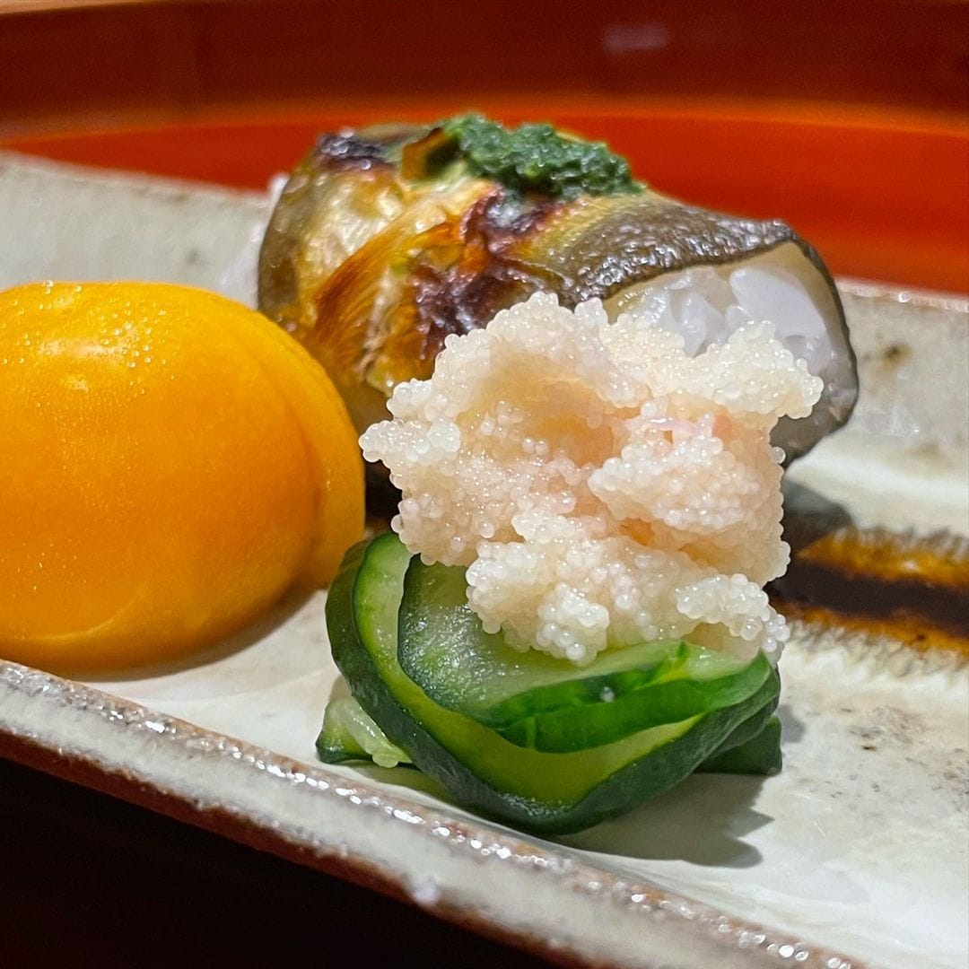 Game_of_truth's tweet photo. I love Japanese food, I love sushi😋 https://t.co/NGfjb7r9Wi