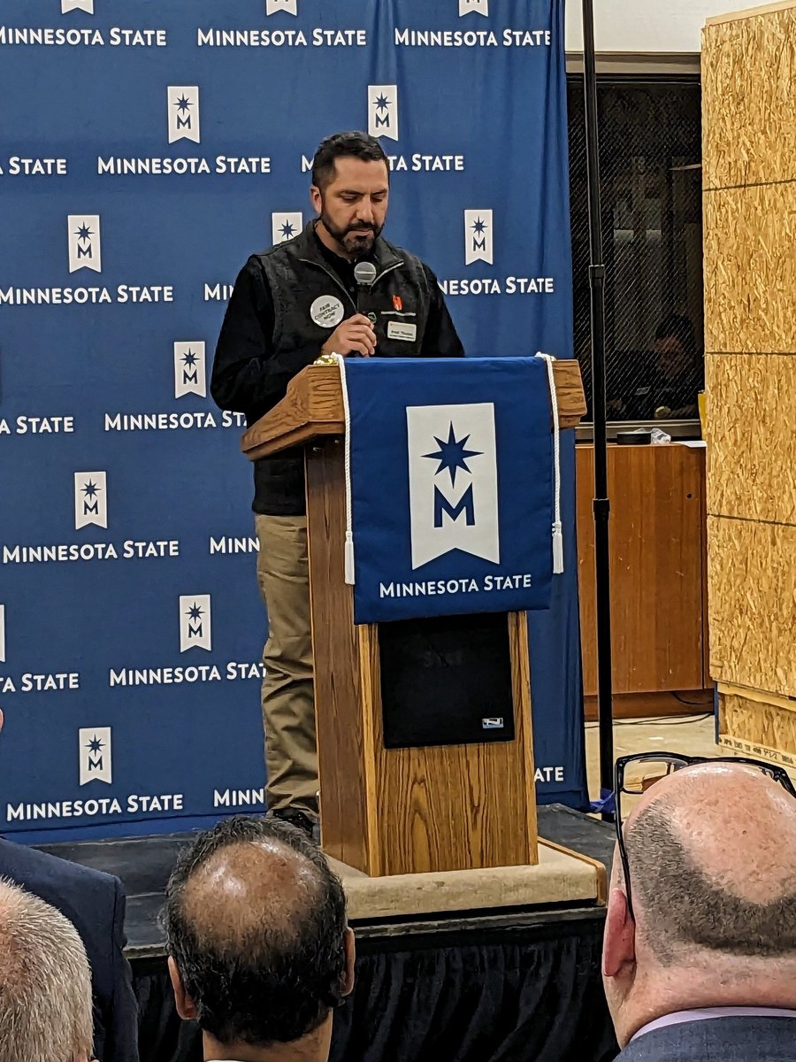 MSCFMN's tweet photo. MSCF Faculty Brad Thorpe speaking at the state of the system. He exemplifies what our faculty does for our students, our communities and the state. Way to go!!!
@MinnStateEdu
#stateofthesystem
#fairwagesnow
#respect
#settlethecontract
#mnleg https://t.co/52ve6jSzU2