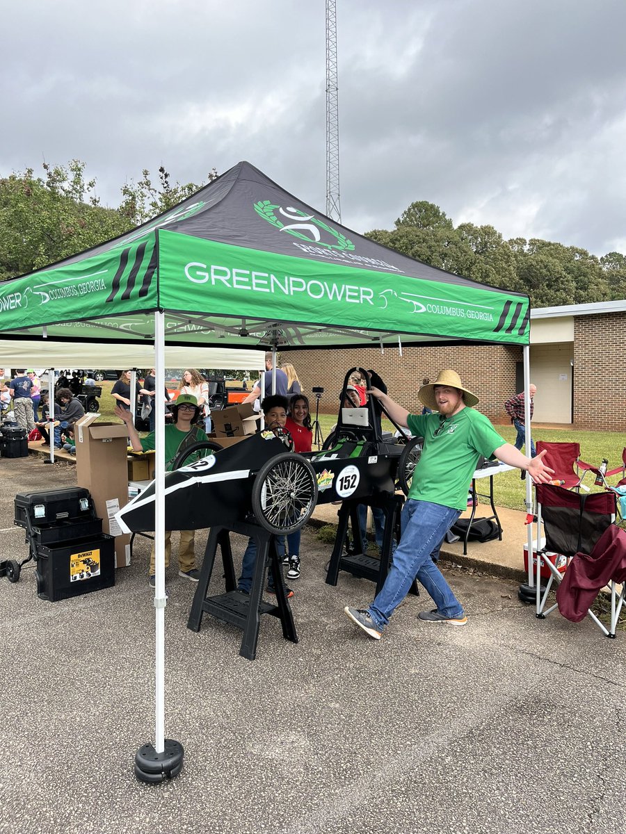 Greenpower_USA's tweet photo. We had a great time this weekend at our F24 Season Kickoff event - SOLV Energy 400! 22 teams logged 698 miles over the course of four race heats. Official Results are posted on our website. 

#GreenpowerUSA #stem #education #science #technology #engineering #math https://t.co/8zzgik0Co6